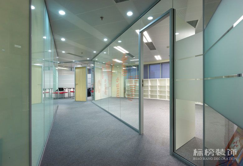 深圳廠房裝修，無塵車間裝修，深圳裝飾，深圳辦公室裝修
