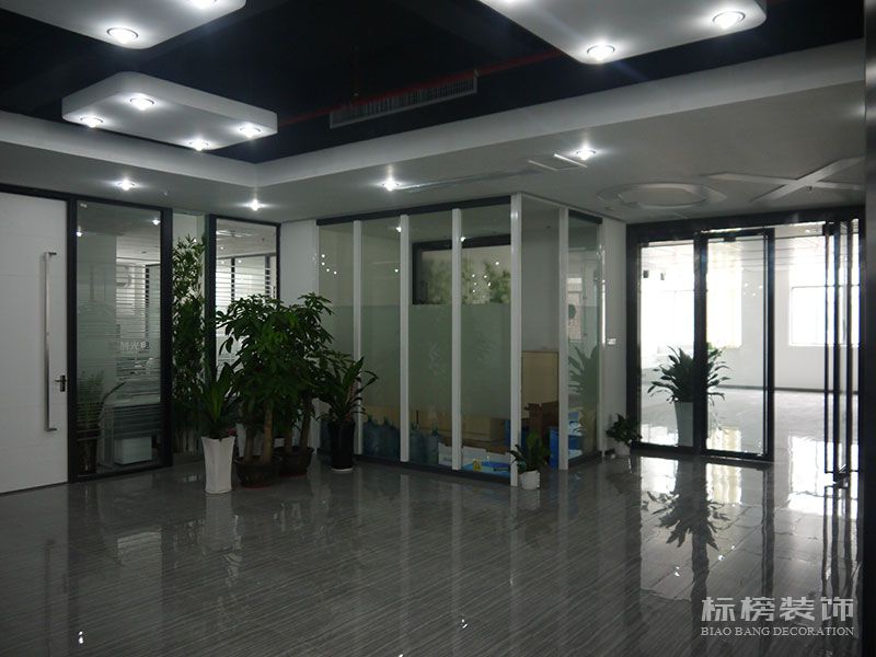 深圳廠房裝修，無塵車間裝修，深圳裝飾，深圳辦公室裝修